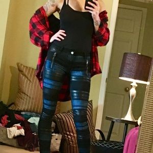 Blank NYC rock on skinny’s!